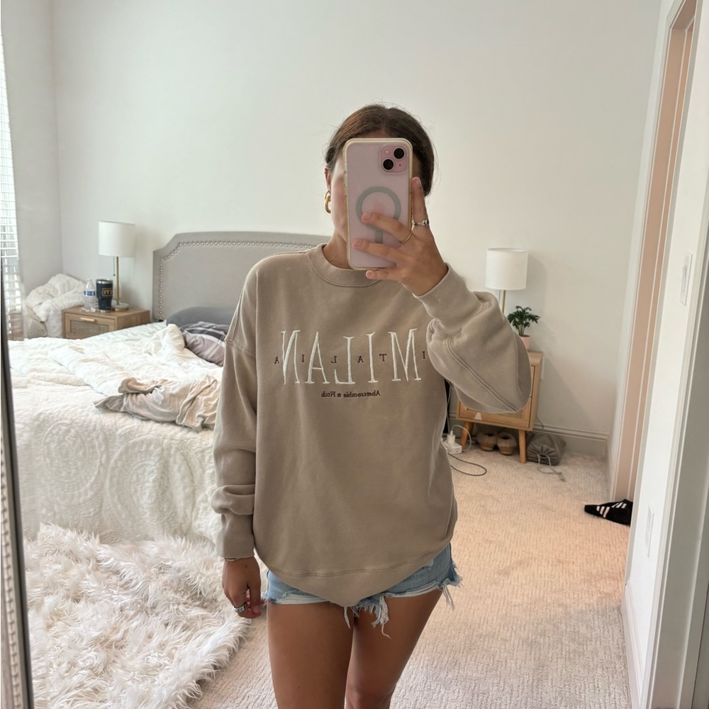 A&F oversized soft pullover crewneck